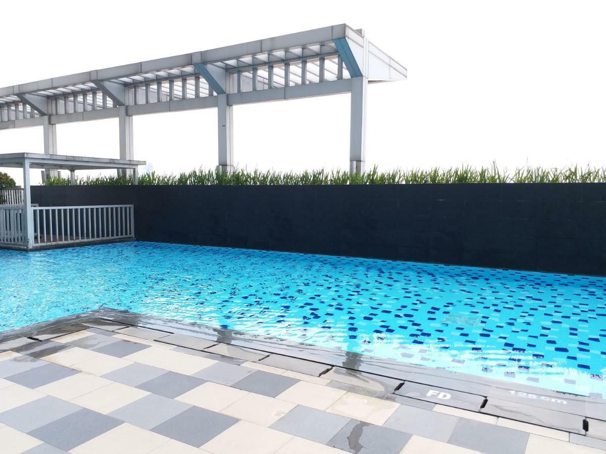 Apartment Cosmo Terrace Jacarta Exterior foto